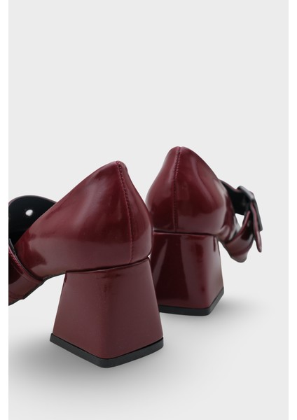 Catherin Sivri Burunlu Kalın Orta Topuklu Bantlı Kadın Ayakkabı