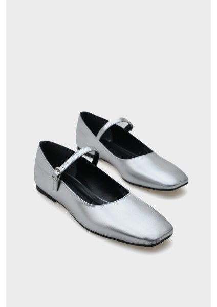 Küt Burunlu Bantlı Marj Jane Kadın Babet