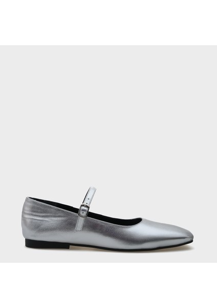 Küt Burunlu Bantlı Marj Jane Kadın Babet