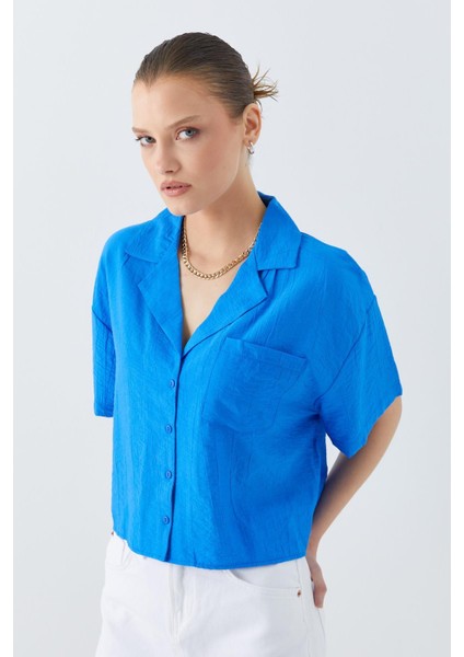 4556 Kadın Cepli Basic Crop Gömlek Saks Mavi modelleri