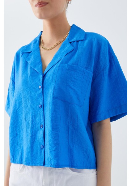 4556 Kadın Cepli Basic Crop Gömlek Saks Mavi fırsatları