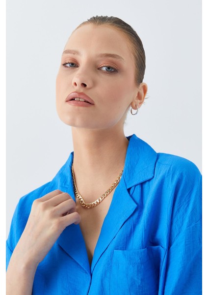 4556 Kadın Cepli Basic Crop Gömlek Saks Mavi indirimleri