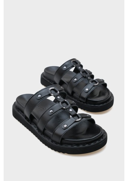 Mora Aksesuarlı Deri Kadın Terlik