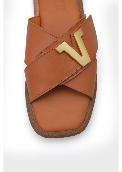 Kata Hakiki Deri Çapraz Bantlı V Tokalı Düz Topuklu Konfor Kadın Terlik