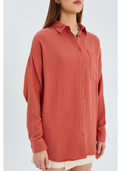 3833 Kadın Oversize Cepli Müslin Gömlek Kiremit fırsatları