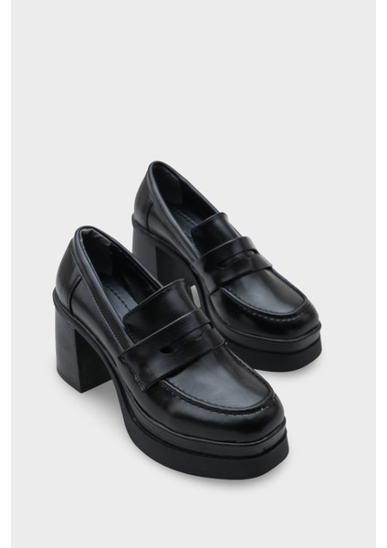 1003 Yuvarlak Burunlu Orta Topuklu Kadın Loafer