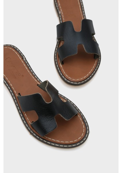 Kadın Deri H Bantlı Terlik Düz Topuklu Rahat Kullanım İçin Tasarlandı indirimleri