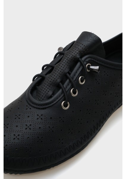 Gwen Saraçlı Lazerli Deri Kadın Ayakkabı