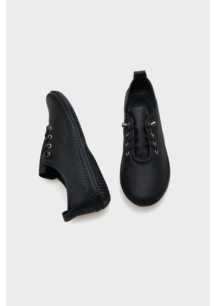 Gwen Saraçlı Lazerli Deri Kadın Ayakkabı