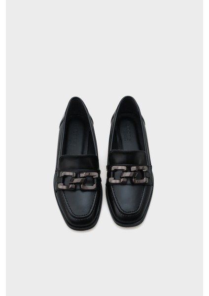Metal Tokalı Kadın Loafer Ayakkabı