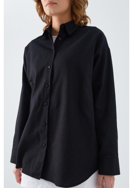 4621 Kadın Arkası Pileli Basic Gömlek Siyah fırsatları