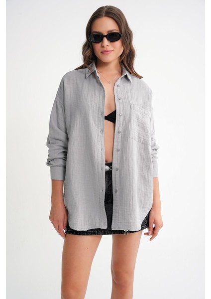 3833 Kadın Oversize Cepli Müslin Gömlek Gri fiyatları