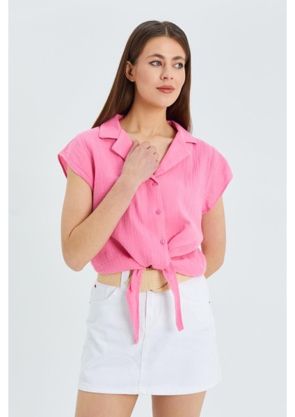 4555 Kadın Önü Bağlamalı Müslin Crop Gömlek Pembe