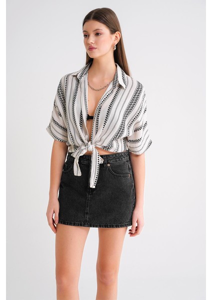 4651 Kadın Önden Bağlamalı Etnik Desen Müslin Gömlek Siyah modelleri