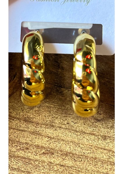 Gold Renk Lüks Gösterişli Figürlü Küpe fiyatları