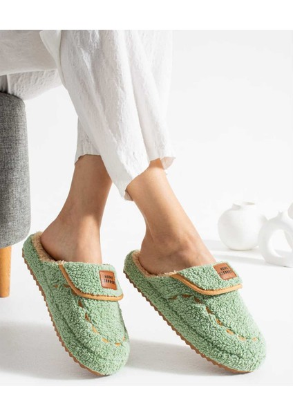 Kadın Ev Terliği Sherpa Dokulu Kışlık Sıcak Kürklü Rahat Ses Yapmaz Kaymaz Taban