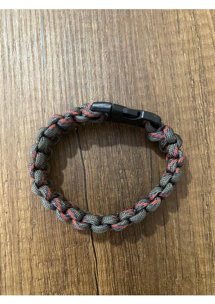 Yeşil Kırmızı Lacivert Paracord Bileklik modelleri