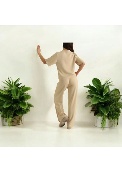 Modal Kumaş Bej Renk Kadın Tişört Pantolon Beli Lastikli ve Cepli 2 Li Takım modelleri