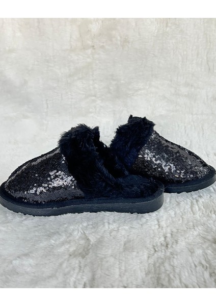 Kadın Pullu Ev Terliği