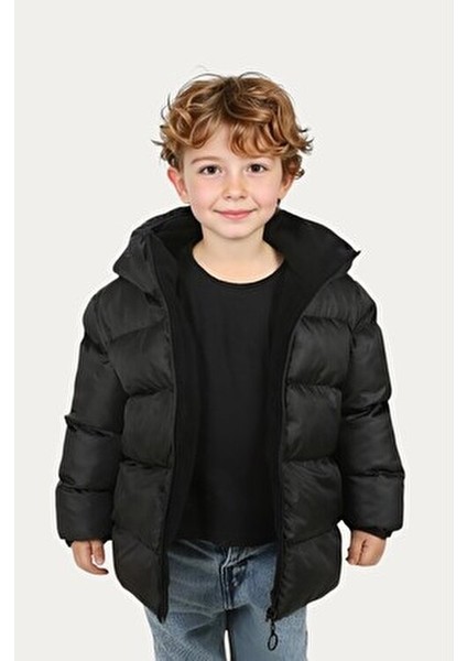 Erkek Çocuk Siyah Kapüşonlu Polarlı Su ve Rüzgar Geçirmez Şişme Mont