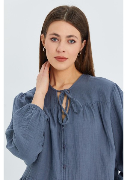 4563 Kadın Yakası Bağlamalı Kolu Lastikli Bol Müslin Gömlek Antrasit modelleri