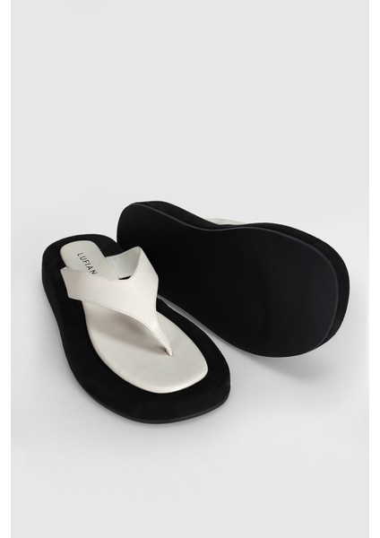 Erıca Terlik Siyah indirimleri