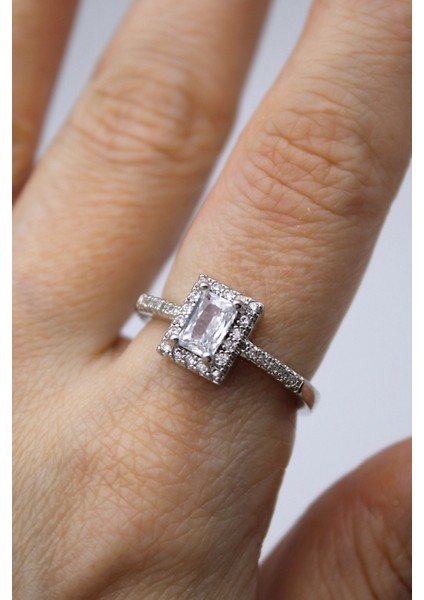 Vip Çelik Zirkon Taş Işlemeli Baget Tek Taş Ayarlanabilir Yüzük fırsatları