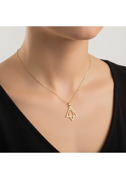 14 Ayar Altın Kolye Ucu Üçgen GM3622 0.5 gr