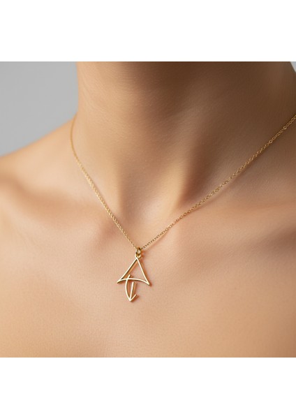 14 Ayar Altın Kolye Ucu üçgen GM244 1 gr