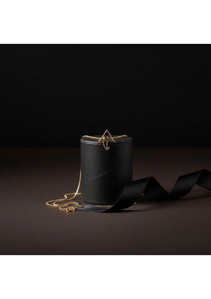 14 Ayar Altın Kolye Ucu üçgen GM244 1 gr modelleri