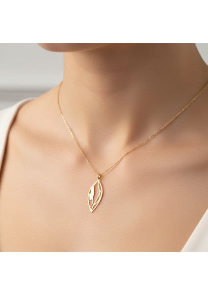 14 Ayar Altın Kolye Ucu kız GM221 1 gr