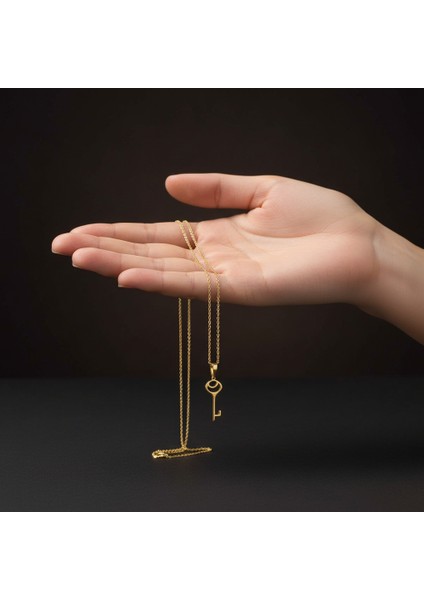 8 Ayar Altın Kolye Ucu Anahtar GM1377 1 gr fiyatları