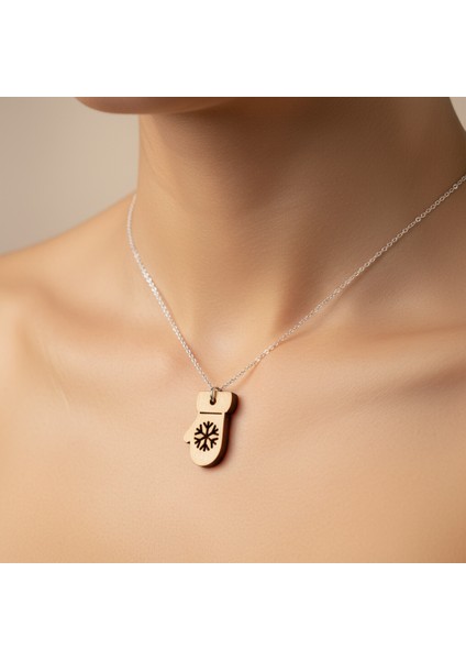 Tabitela 8 Ayar Altın Kolye Ucu Eldiven GM1031 1 gr