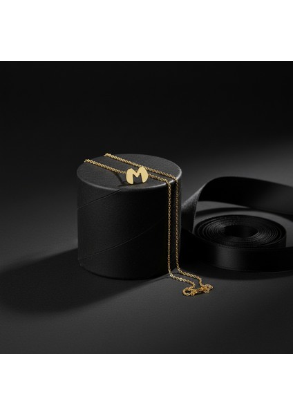 14 Ayar Altın Kolye Ucu Harf M GM3000 0.5 gr modelleri