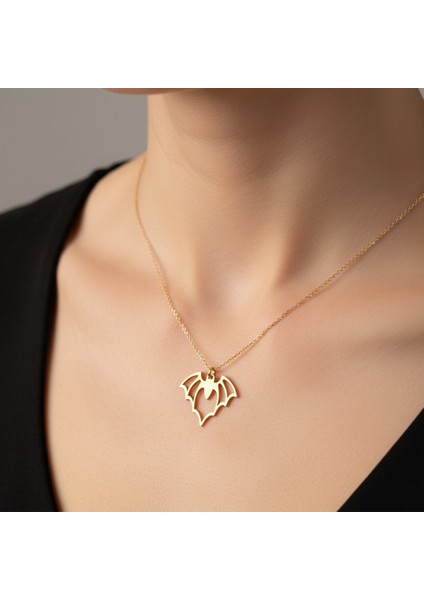 8 Ayar Altın Kolye Ucu Yırtıcı Yarasa GM2123 0.5 gr