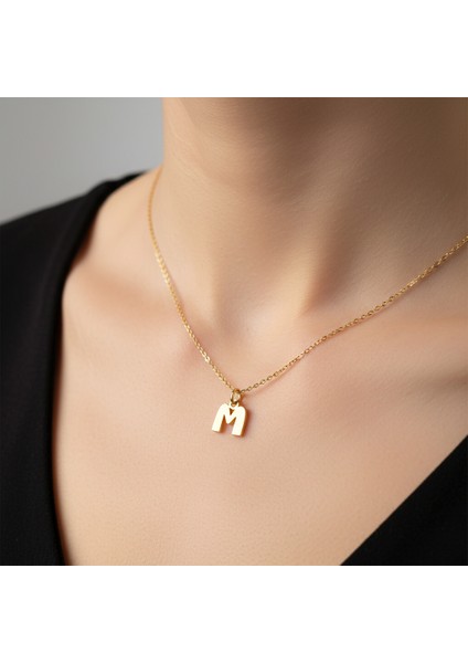 14 Ayar Altın Kolye Ucu "m"harfi GM690 0.5 gr