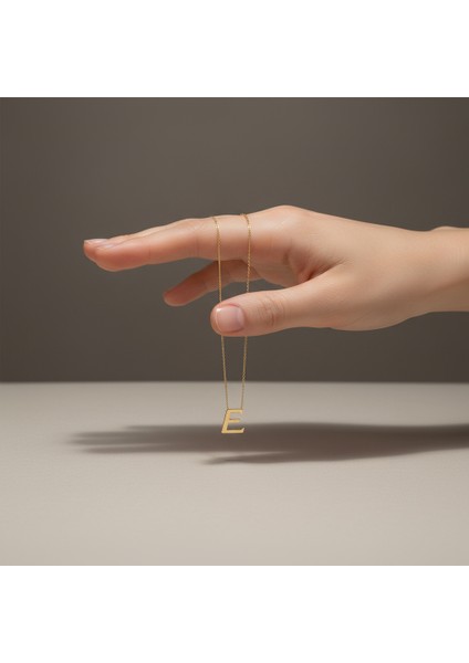 14 Ayar Altın Kolye Ucu Harf E GM2894 1 gr fiyatları