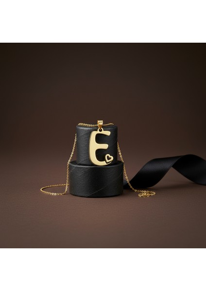 8 Ayar Altın Kolye Ucu Harf E GM6032 0.5 gr modelleri