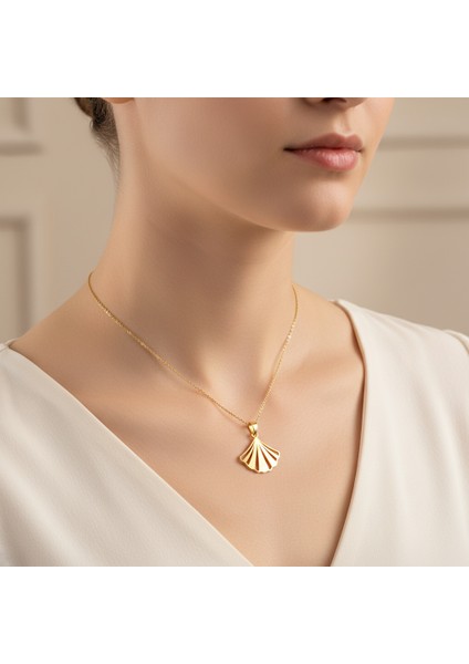 8 Ayar Altın Kolye Ucu Deniz Kabuğu GM5024 1 gr