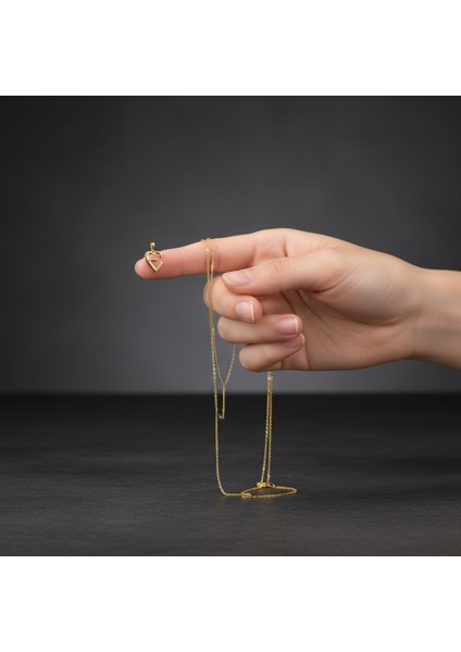 8 Ayar Altın Kolye Ucu Harf E GM6037 0.5 gr fiyatları