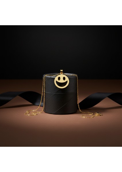 8 Ayar Altın Kolye Ucu Gülen Yüz GM5042 1 gr modelleri