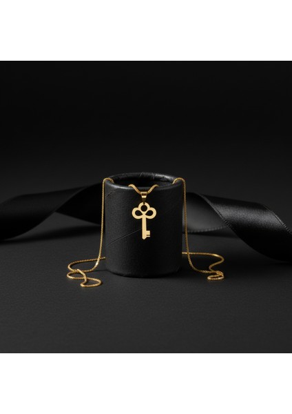 14 Ayar Altın Kolye Ucu Anahtar GM7230 0.5 gr modelleri