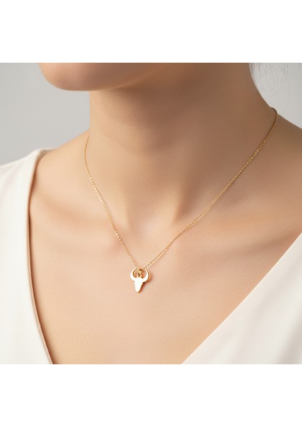 8 Ayar Altın Kolye Ucu Boğa GM8216 0.5 gr