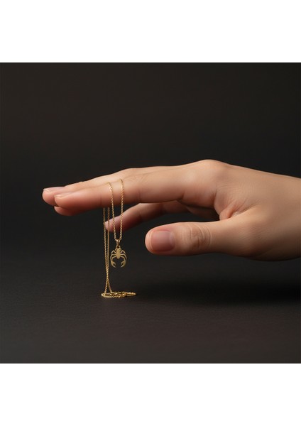 8 Ayar Altın Kolye Ucu Akrep GM7968 0.5 gr fiyatları