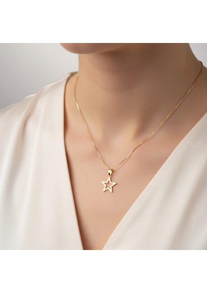 8 Ayar Altın Kolye Ucu Yıldız GM8109 0.5 gr