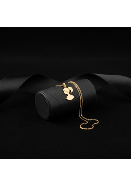 8 Ayar Altın Kolye Ucu Kız GM7034 1 gr modelleri