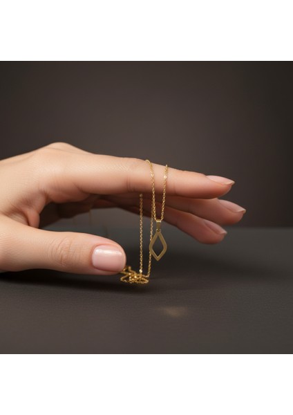 14 Ayar Altın Kolye Ucu Eşkenar Dörtgen GM7895 0.5 gr fiyatları