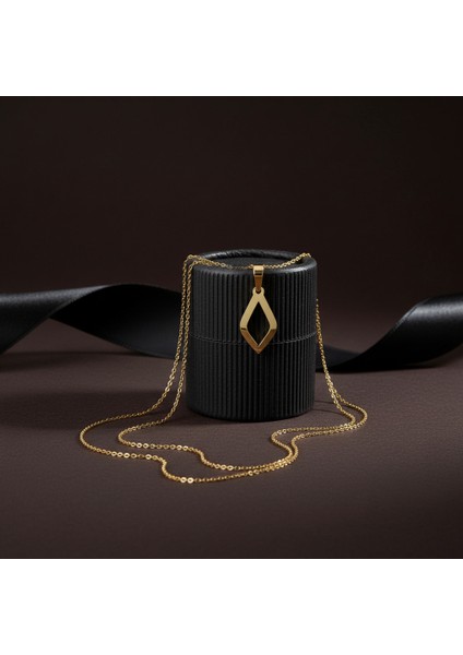 14 Ayar Altın Kolye Ucu Eşkenar Dörtgen GM7895 0.5 gr modelleri