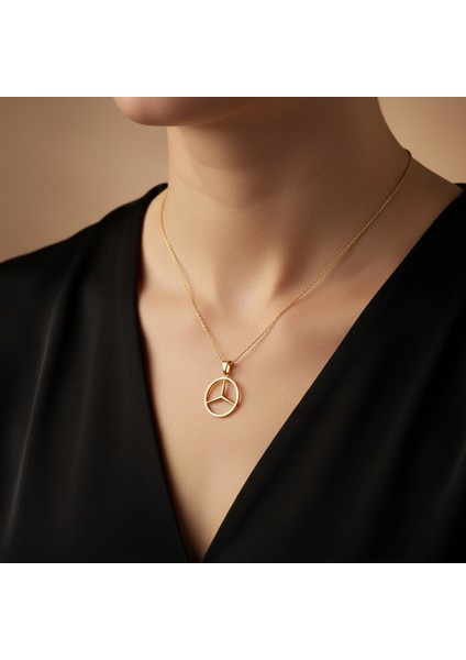 8 Ayar Altın Kolye Ucu Benz GM9141 1 gr