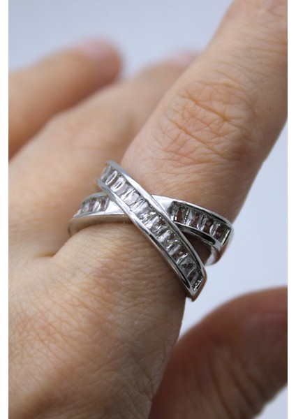 Vıp Çelik Baget Taşlı Çapraz Model Ayarlanabilir Yüzük fırsatları